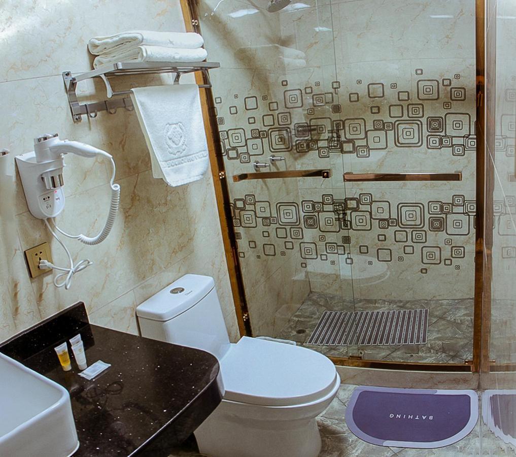Gold Source Hotel Lima Buitenkant foto