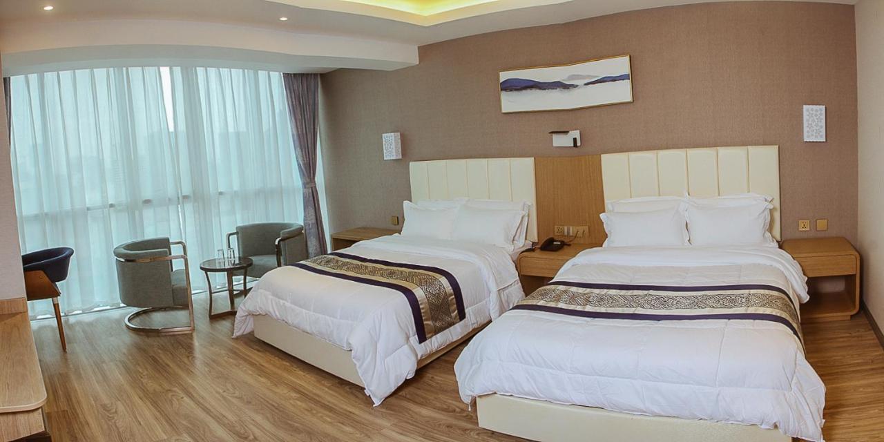 Gold Source Hotel Lima Buitenkant foto