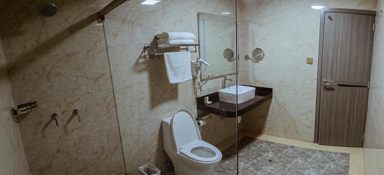 Gold Source Hotel Lima Buitenkant foto